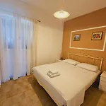 Corfu Menigos 67 דירה גליפאדה
