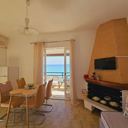 Corfu Menigos 67 * Glyfada (Corfu)