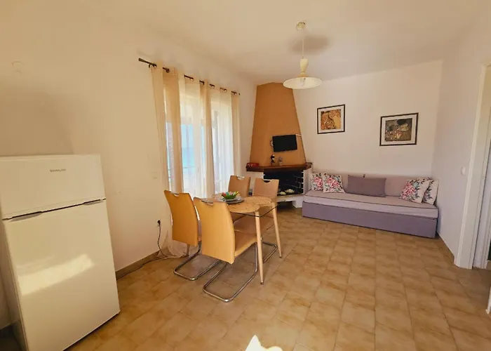 Corfu Menigos 67 아파트 *